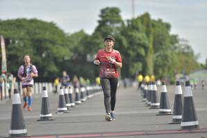 BIB: 0054
                            <button type="button" onclick="openModal(4944644)" class="btn btn-primary btn-sm float-right btn-popup" data-toggle="modal" data-target=".modal-high-quality">
                        <i class="fas fa-shopping-cart"></i> Add to Cart
                    </button>
                                            <button type="button" onclick="isThisMe(4944644, true)" class="btn btn-success btn-sm float-right btn-popup btn-isme hidden" data-toggle="tooltip" data-placement="bottom" title="นี่คือรูปของคุณใช่ไหม คลิกที่นี่เพื่อเอาเข้าอัลบั้ม">
                        <i class="fas fa-plus"></i> Add to album
                    </button>
                    <button type="button" onclick="isThisMe(4944644, false)" class="btn btn-warning btn-sm float-right btn-popup btn-isnotme hidden">
                        <i class="fas fa-ban"></i> Remove from album
                    </button>